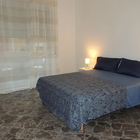 Bed and Breakfast Lb&b Short 3*