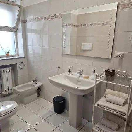 Lb&b Short Bed & Breakfast Bari