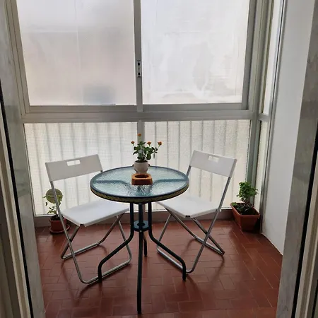 Lb&b Short Bed and Breakfast